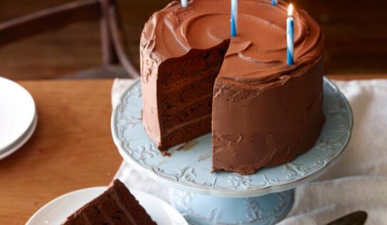 Pioneer Woman Ree Drummond Shares the Chocolate Cake Recipe