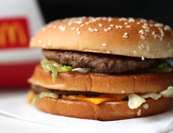 Food review: Battle of the meatless fast-food burgers