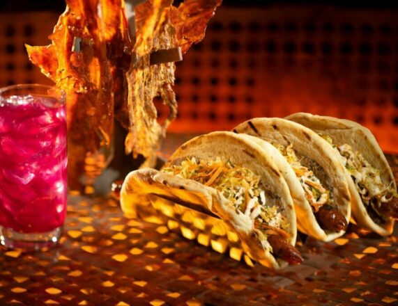 Disneyland Star Wars Galaxy’s Edge Updates: New Restaurant Food & Drinks